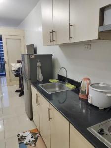 Sea Residences Jhayrose Staycation