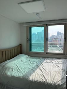 The Hideout - One bedroom apartment in central Seoul- 2min from subway