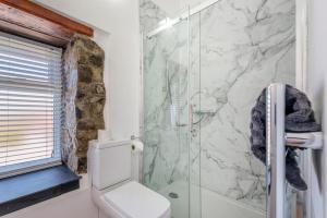 Pembrokeshire Near Beach With A Hot Tub