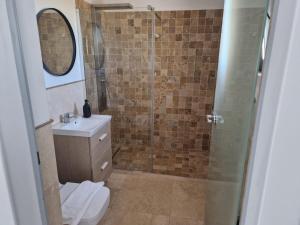 Suite Pool Golful Francez