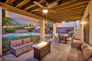 Charming Retreat-SaltwaterPool-HotTub-FastWifi