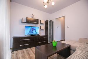 В Сандански есента идва с топлина, слънце и златна светлина