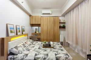 Luxurious & Elegant Vibe in Newport City Pasay