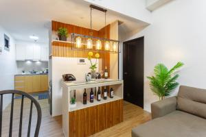 Luxurious & Elegant Vibe in Newport City Pasay