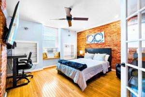 Federal Hill &Harbor Lux Retreat Sleeps 6