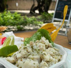 Villa Agueda Decameron, golf club and swimming pool