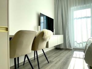 Brand New Minimalist Flat, Free Parking & Wifi