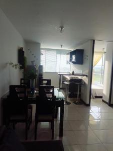 Espectaculares Aptos Amoblados proximo al Parque del Cafe