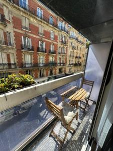 Tour Eiffel - Studio balcon - Paris 16e - Calme