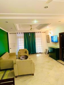 Angsar Inn - Entire Aprtment for stay n party