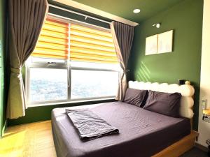 Koala 1BR Apartment w Pool,Gym near Becamex Tower