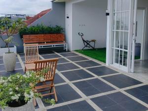 Villa Ostara Kota Batu