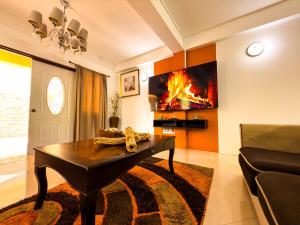 Urban Escape - 1Br 1Bth Condo in Reduit, Rodney Bay, Gros Islet - Strutture non classificate a Gros Islet