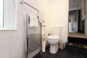 20 off weekly, 30 off Monthly -on drive parking