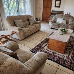 Simply Rooted Cottage