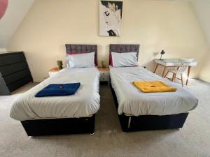 Entire 4 Bed Townhouse