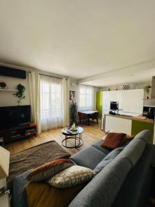 Belle appartement rénové 2 chambres - 3hvězdičkové hotely ve městě Nice
