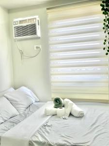 Cozy 2BR for 6pax Families & Groups, Wi-Fi, Budget Stay near IT Park Cebu- Unit Vinn by GERRA