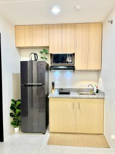 Cozy 2BR for 6pax Families & Groups, Wi-Fi, Budget Stay near IT Park Cebu- Unit Vinn by GERRA