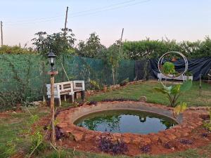 Elmadel Coffee Gardens Rustic One Bed Wooden Cottage