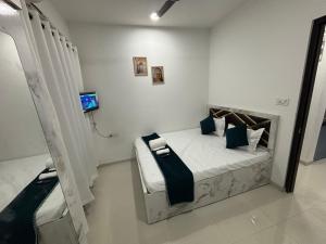 Atithi Homes Luxe Kandivali Suites