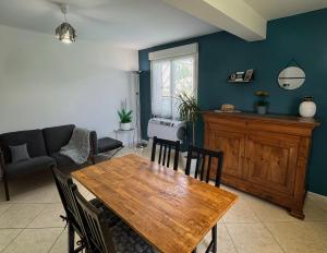 Appartement avec piscine et parking privé