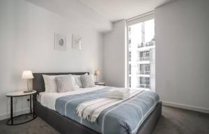 08M Abnb-Style Mascot 2BR near Station Airport and City with Free Parking