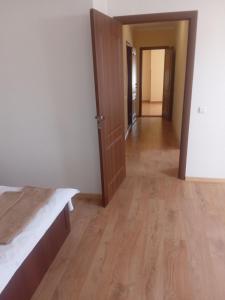 DOBA - Центр - Бограч 2 кім 6 міс Завжди тепла !