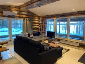 Villa in Rovaniemi by the lake