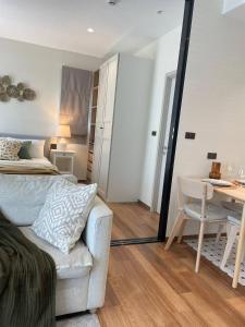 Coco Calm Title Halo 1