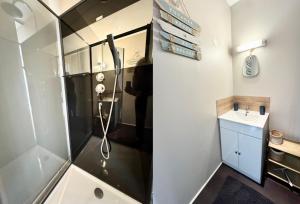 Appartements La Fleur Bleue - Cozy Apartment : photos des chambres