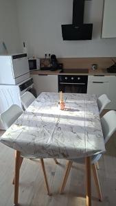 Charmant petit appartement avec terrasse