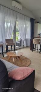 POILSIO ir SVEČIŲ NAMAI