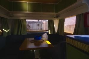 Camper Bros - wynajem przyczepy na półwyspie, 10m od plaży, klimatyzacja