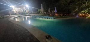 Casa Vacacional en Herradura con piscina privada