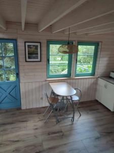 Węgiełek Treehouse Little Barn