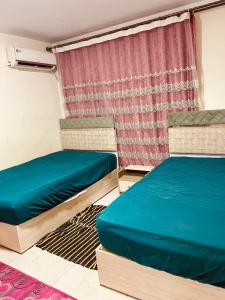 Nesim hights compound