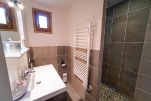 Chalets Magnifique chalet a 3km PEYRAGUDES PYRENEES LUCHON : photos des chambres