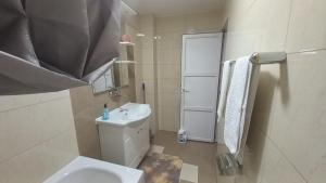 D,apartman ulica pušća 51, 51513 Omišalj