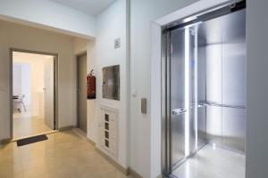 Apartment Vjera - garage and elevator