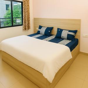 Radha Rachna Apartment