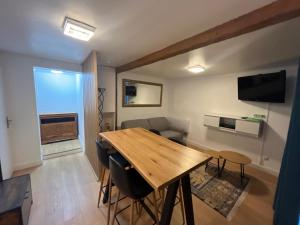 Maisons d'hotes Apat 2p a Malakoff, Paris expot port de Versailles, Rankos : photos des chambres
