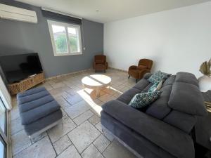 Villas Villa 6 couchages sur la cote bleue avec piscine : photos des chambres