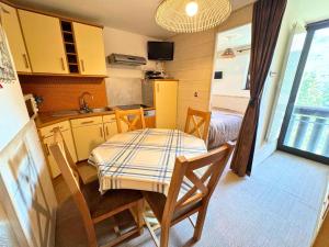 Résidence Ski Soleil - Magnifique studio déco style chalet au pied des pistes MAE-5704