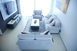 Maskani Bliss at Baobab waves