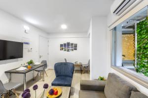 C-Premium Apts 100m from beach and city centre