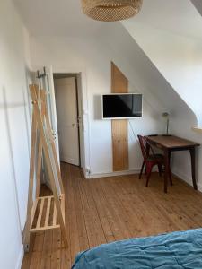 TY LOUIS Meublé de tourisme 3 étoiles pour 4 personnes avec vue mer et plages à 2 minutes à pieds