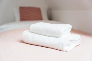 Małeckiego Moments Apartment by BookingHost