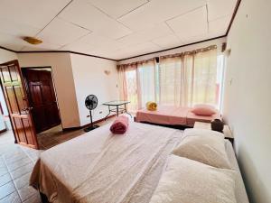 Casa Las Brisas del Miravalles