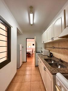 Departamento a metros del Teatro Luxor con cochera